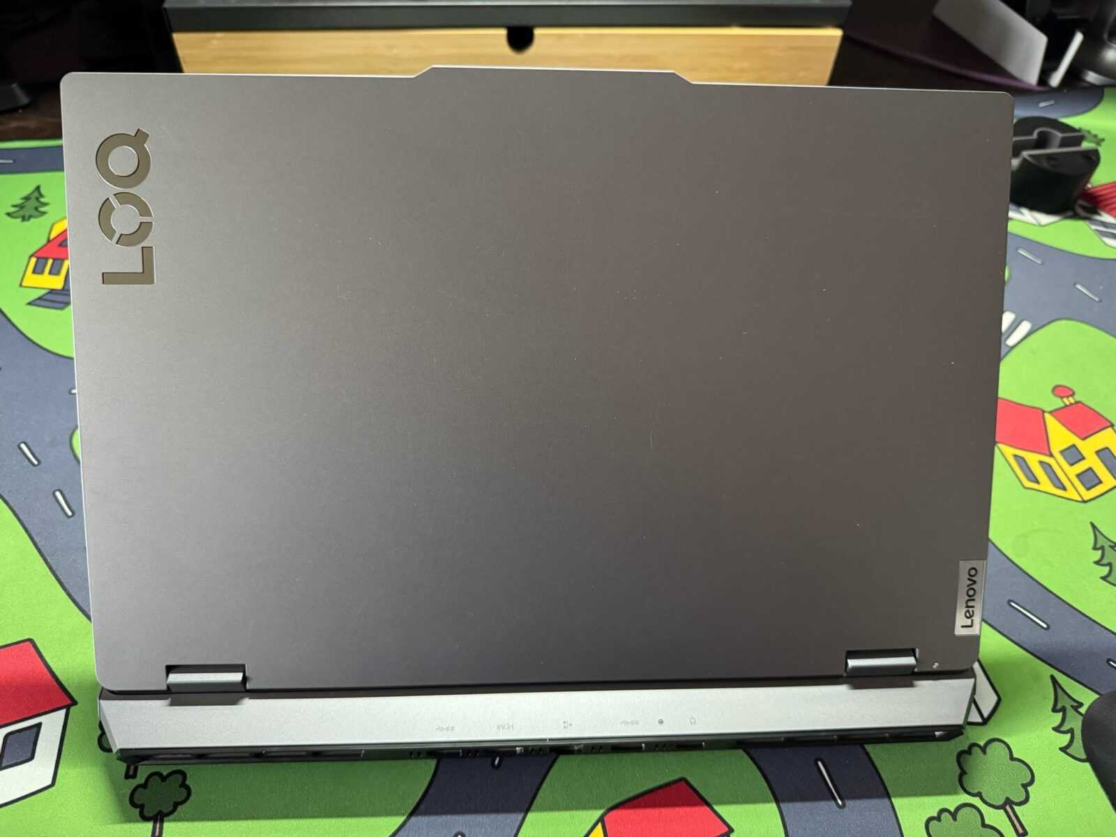 Lenovo LOQ 15IAX9