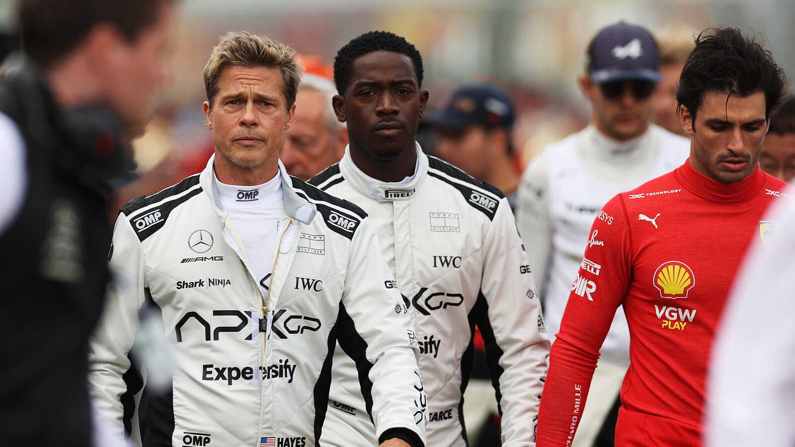BENZYNA WE KRWI, KAMERA NA ZDERZAKU – RECENZJA PRODUKCJI F1: FILM