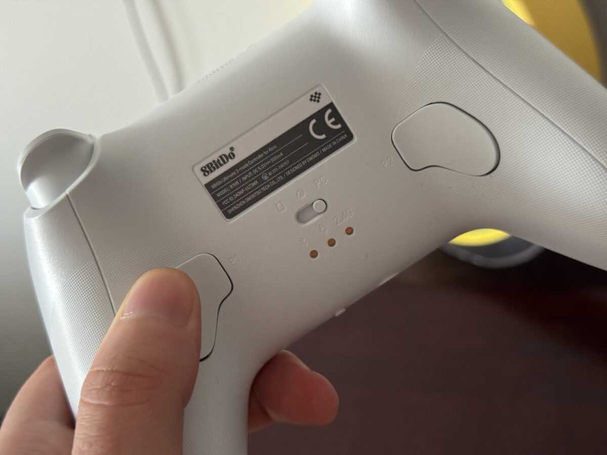 Pad, że mucha nie siada. Recenzja 8BITDO Ultimate 3-Mode